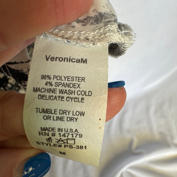 NWT Veronica M Black and White Jumpsuit Romper One Piece Size Small - Picture 5 of 6